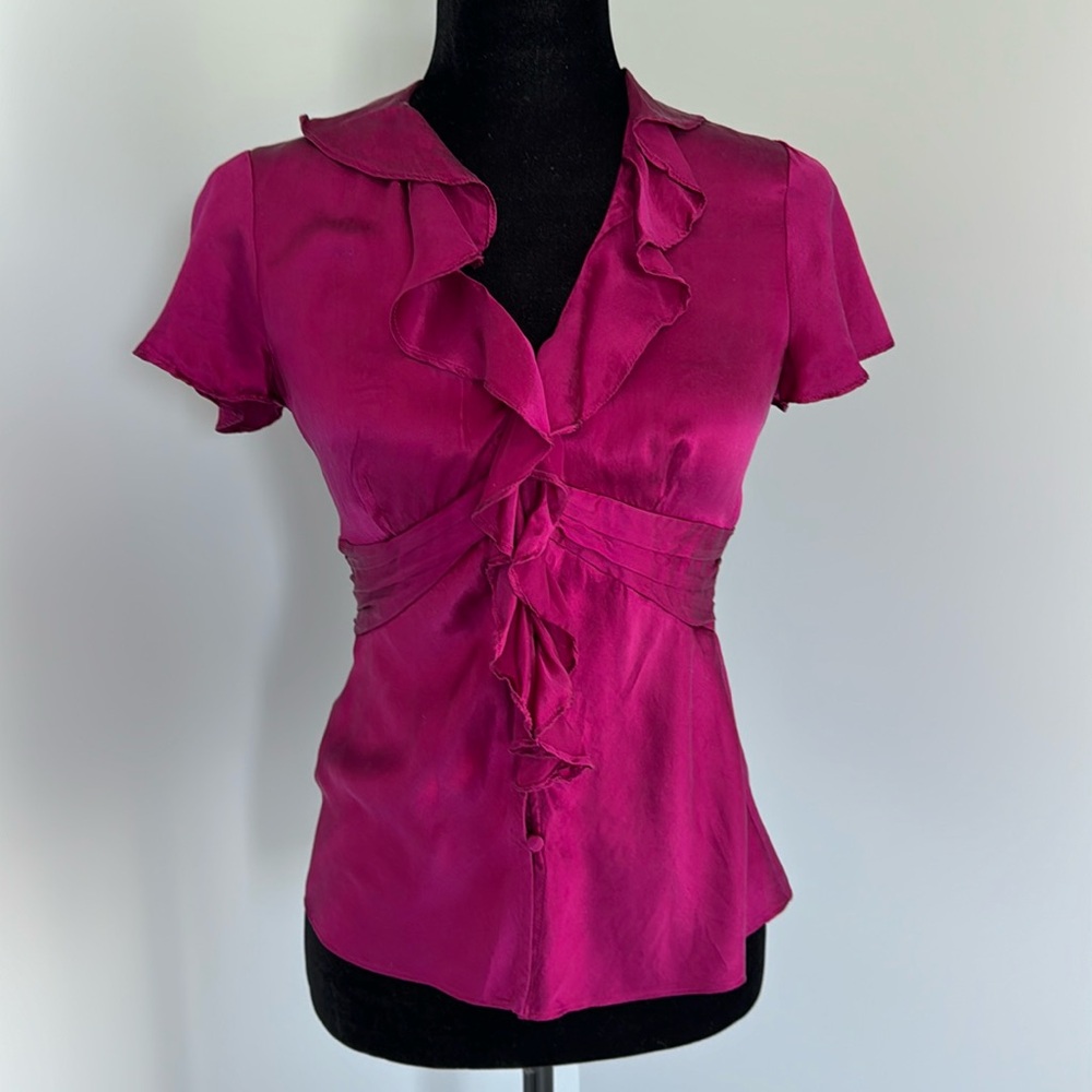Boston Proper silk ruffle, flutter sleeve blouse. Size small.